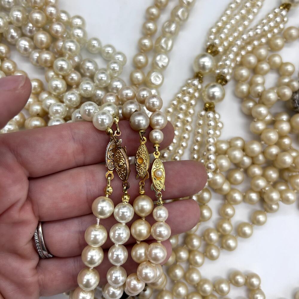 Vintage Faux Pearl Necklace Lot Bundle 50's 60's Retro Costume Jewelry VTG - Picture 8 of 12